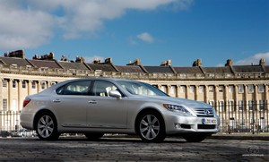 2010-lexus-ls-600h-uk