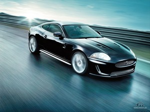 2011-Jaguar-XKR-Black