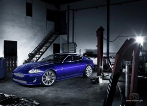 2011-jaguar-xkr-blue