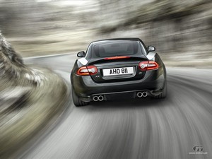 Jaguar_XKR_2011