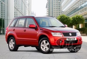 suzuki-grand-vitara-2010-red