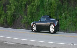 2010-Tesla-Roadster-Iblack