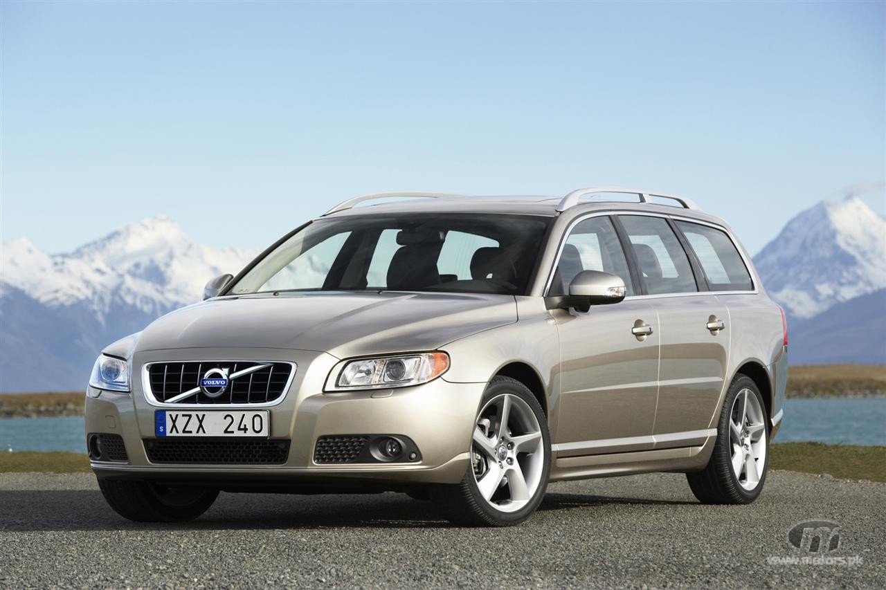 2010-Volvo-V70