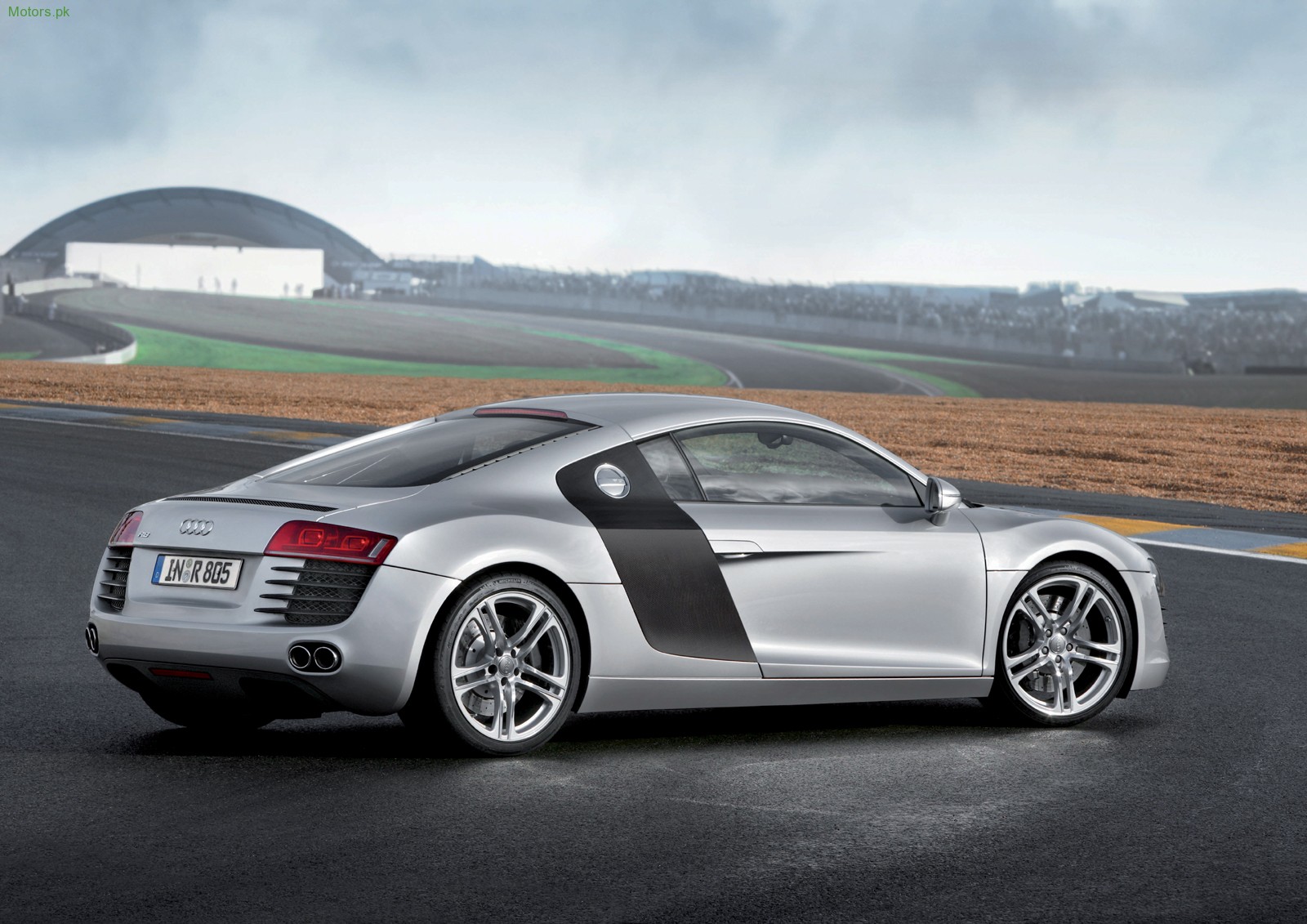 Audi-sports-car-wallpaper