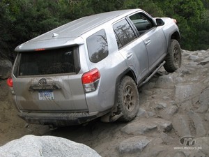 2010-Toyota-4Runner