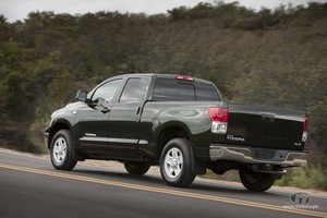 2010_toyota_tundra