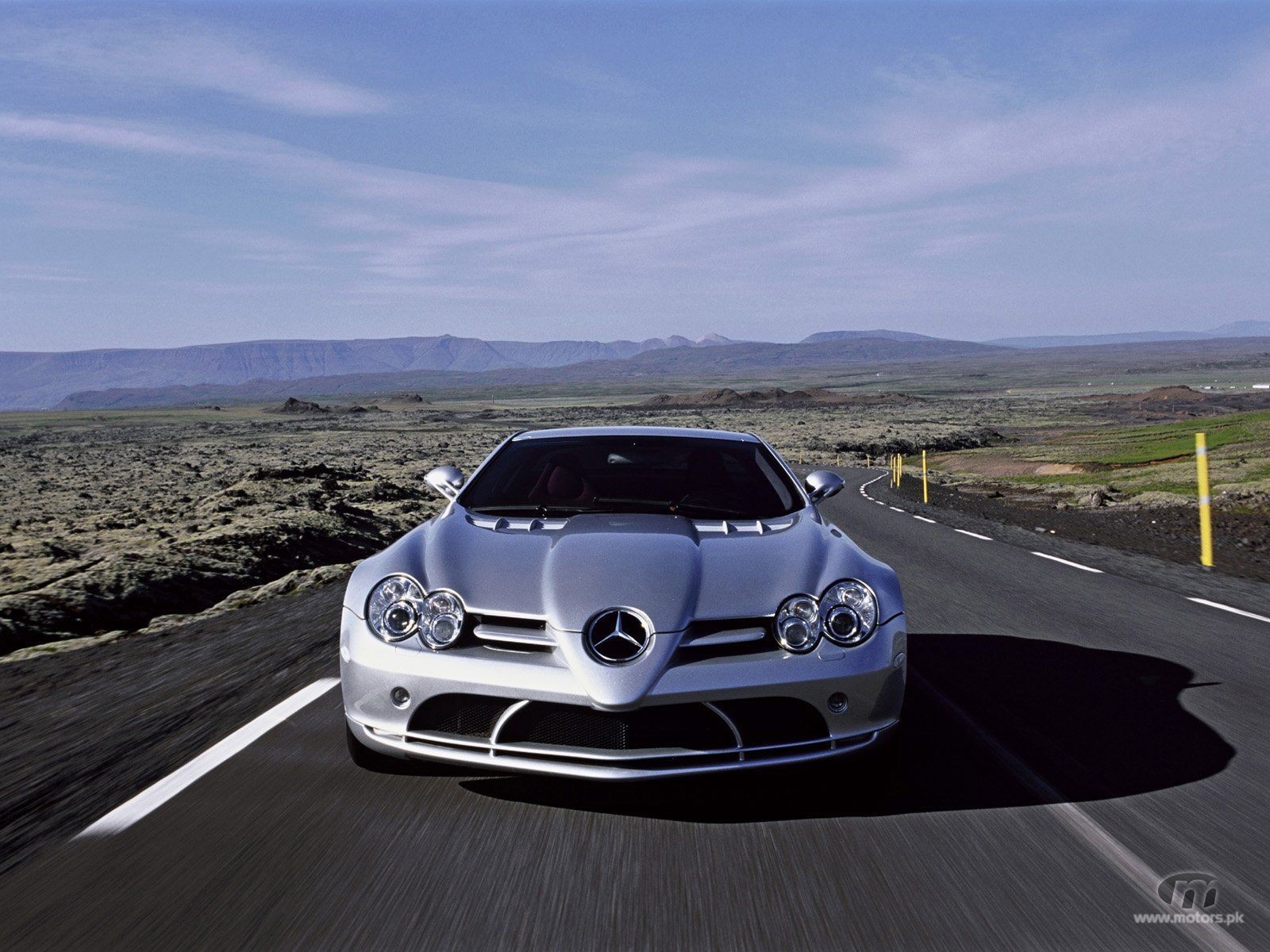 slr-mercedes-benz