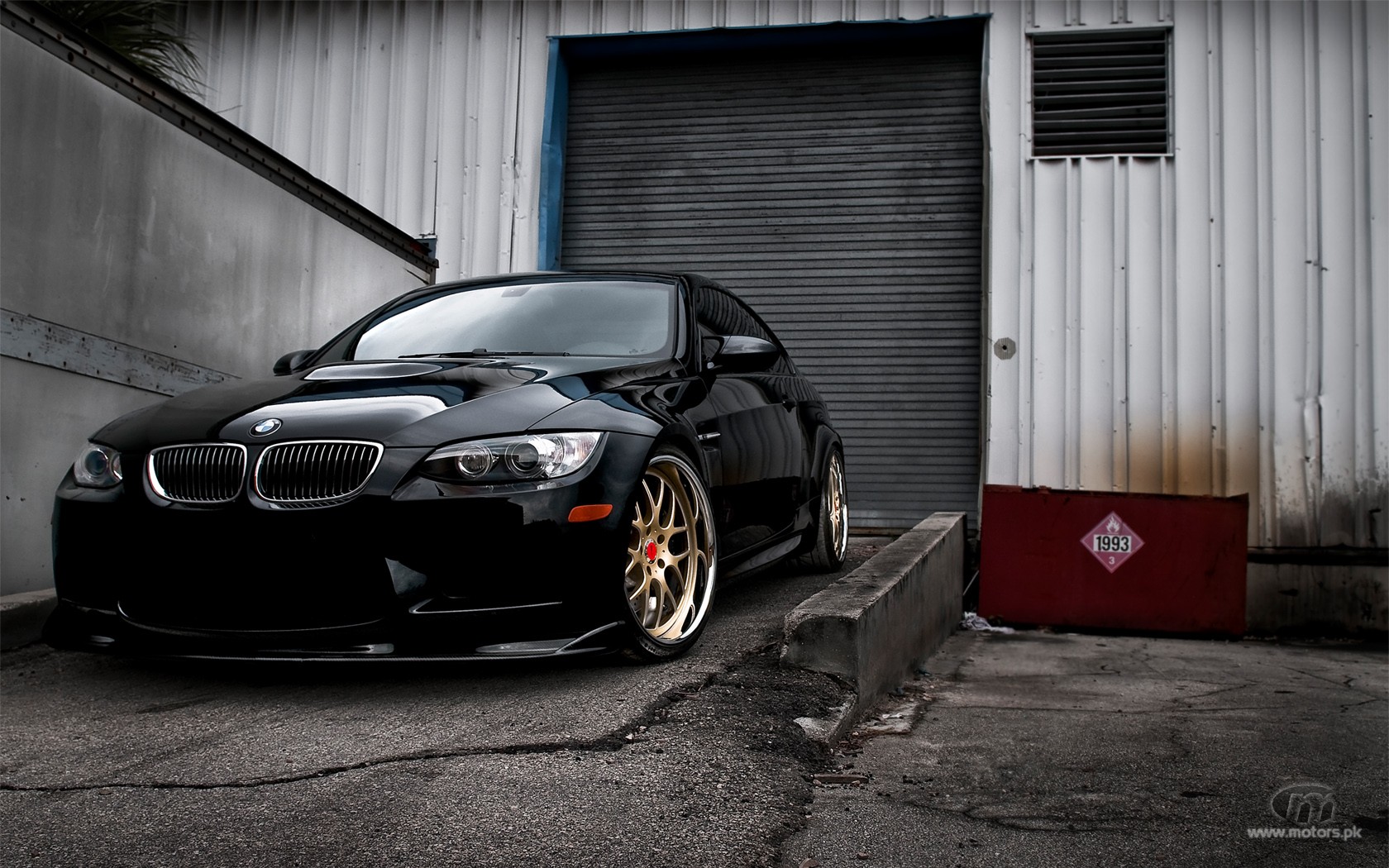 Black-BMW-M3-customized