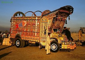 Pakistani-bedford-truck