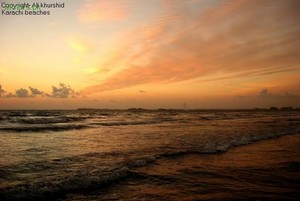 Sunset-karachi-beach