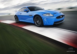 2012-Jaguar-XKR-S-Luxury-Sports-Car