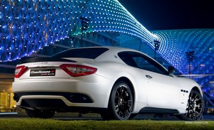 Maserati-GranTurismo-Stradale-2011